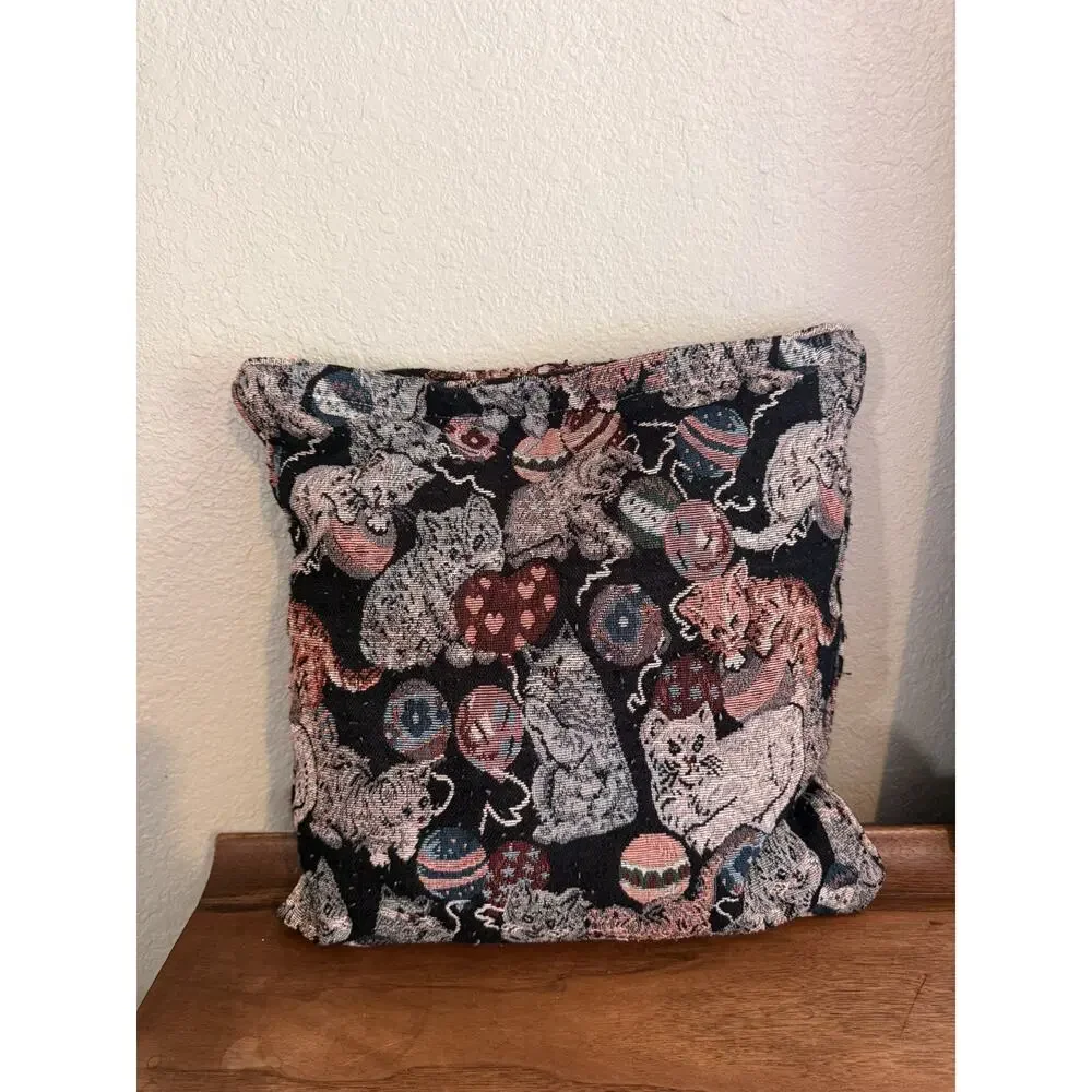 Vintage Decorative Cat Tapestry Throw Pillow 14x14